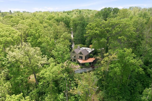 9546 Cunningham Road, Indian Hill, OH 45243