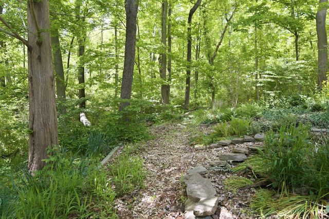 9546 Cunningham Road, Indian Hill, OH 45243