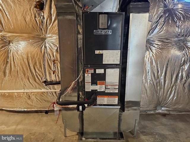 1920 MAYLINN DR, Chambersburg, PA 17202