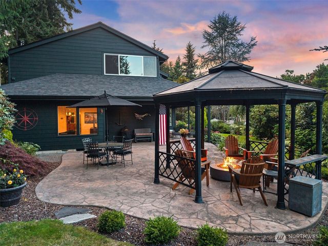 2410 55th Street Ct NW, Gig Harbor, WA 98335