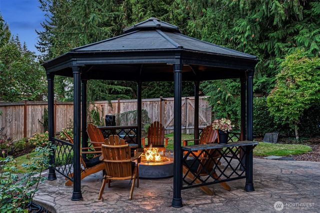 2410 55th Street Ct NW, Gig Harbor, WA 98335