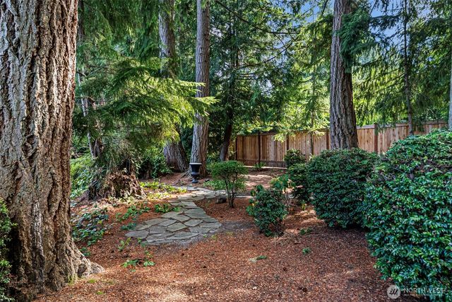 2410 55th Street Ct NW, Gig Harbor, WA 98335