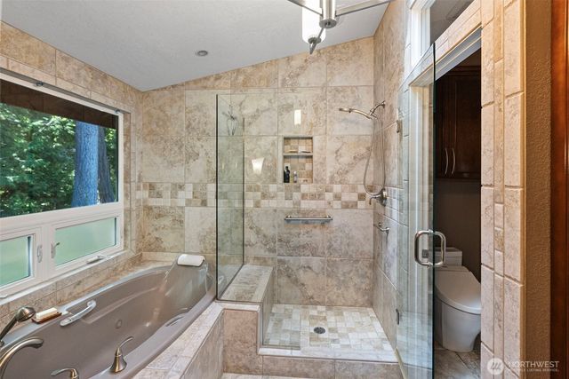 2410 55th Street Ct NW, Gig Harbor, WA 98335