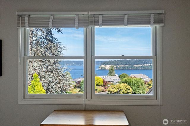 2410 55th Street Ct NW, Gig Harbor, WA 98335