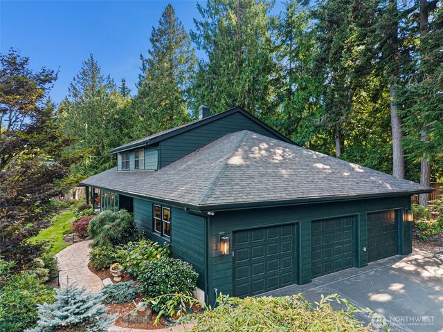 2410 55th Street Ct NW, Gig Harbor, WA 98335