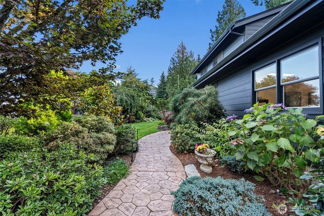 2410 55th Street Ct NW, Gig Harbor, WA 98335