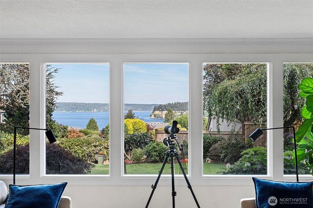 2410 55th Street Ct NW, Gig Harbor, WA 98335