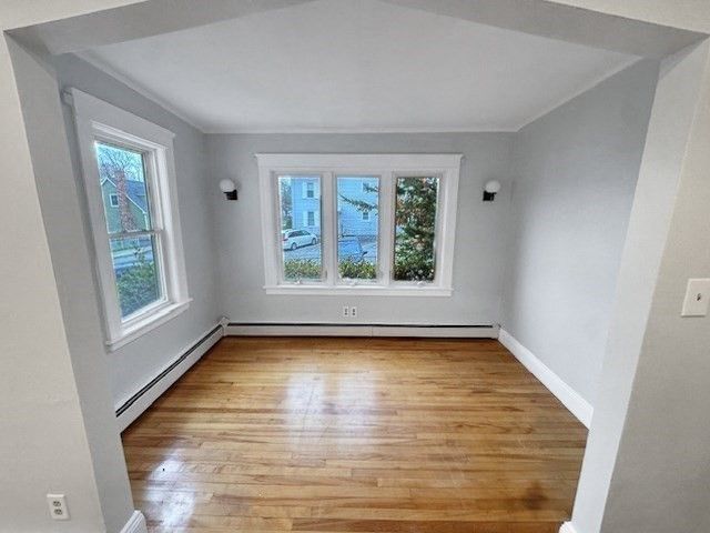 80 Delmont Ave, Worcester, MA 01604