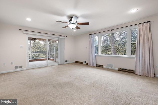 1207 WINDON DR, Wilmington, DE 19803