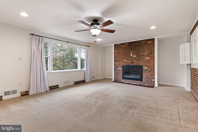 1207 WINDON DR, Wilmington, DE 19803