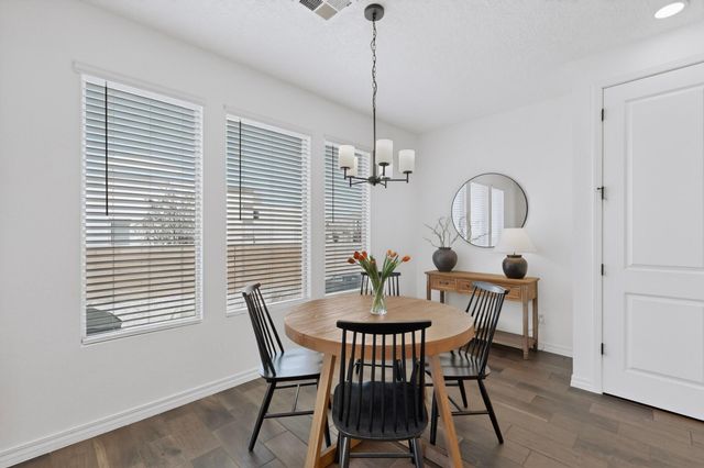 4356 Lauren Loop NE, Rio Rancho, NM 87124