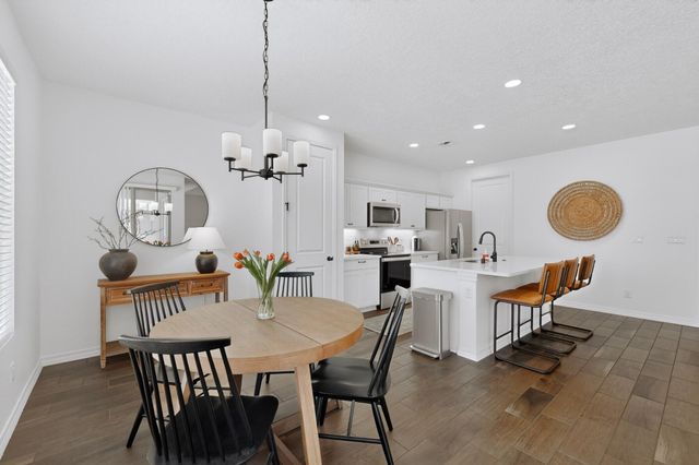 4356 Lauren Loop NE, Rio Rancho, NM 87124