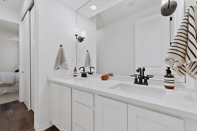 4356 Lauren Loop NE, Rio Rancho, NM 87124