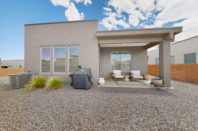 4356 Lauren Loop NE, Rio Rancho, NM 87124