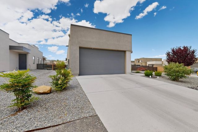4356 Lauren Loop NE, Rio Rancho, NM 87124