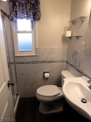 1606 Lawrence St, Rahway City, NJ 07065