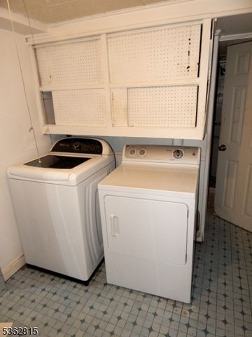 1606 Lawrence St, Rahway City, NJ 07065