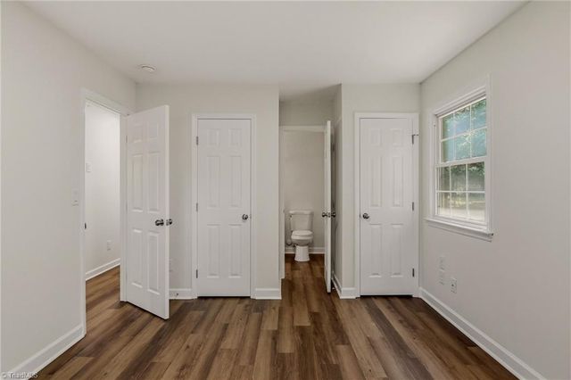 1160 Castlegate Drive, Winston-salem, NC 27103