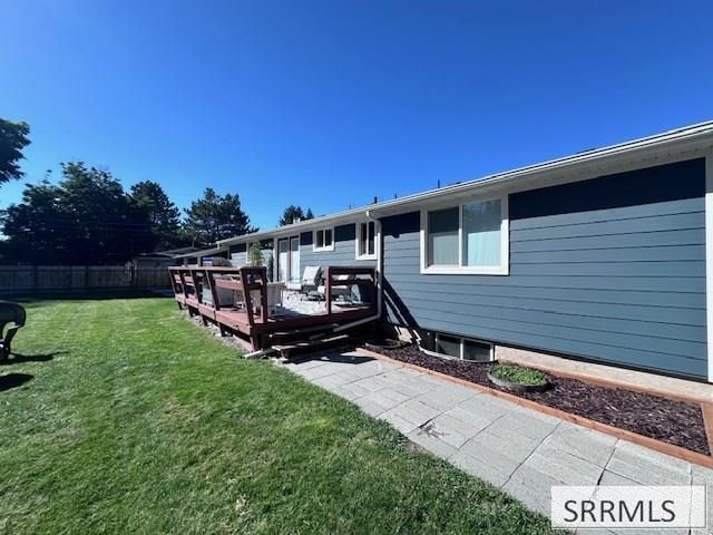 1875 Mckinzie Avenue, Idaho Falls, ID 83404