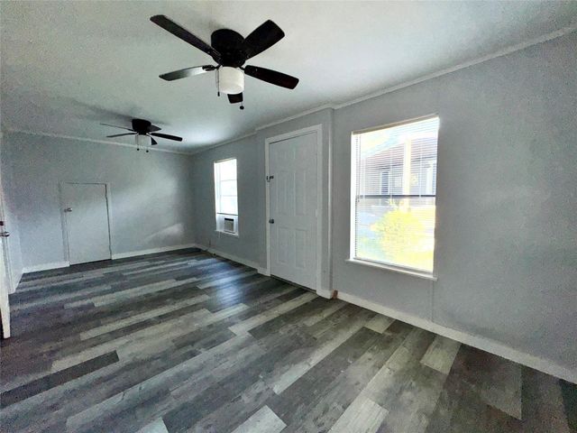 78 Westwood Drive W TH3, Trinity, TX 75862