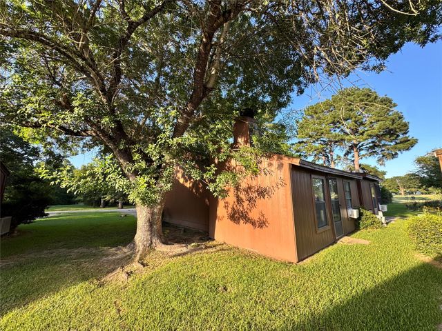78 Westwood Drive W TH3, Trinity, TX 75862