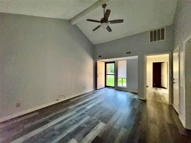 78 Westwood Drive W TH3, Trinity, TX 75862