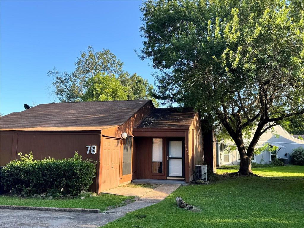 78 Westwood Drive W TH3, Trinity, TX 75862