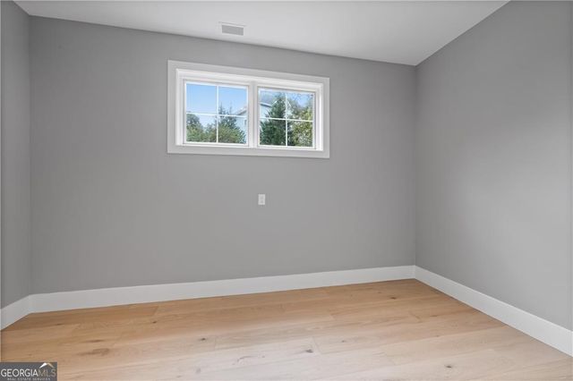 2650 ROSWELL Road, Marietta, GA 30062