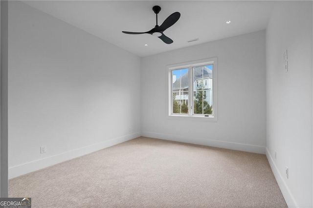 2650 ROSWELL Road, Marietta, GA 30062