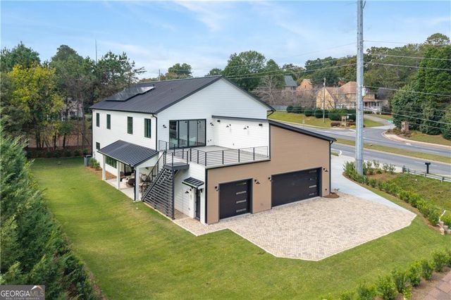 2650 ROSWELL Road, Marietta, GA 30062