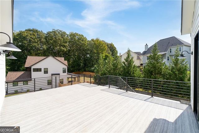 2650 ROSWELL Road, Marietta, GA 30062