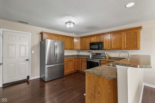 5227 Choctaw Ridge Way, Indianapolis, IN 46239