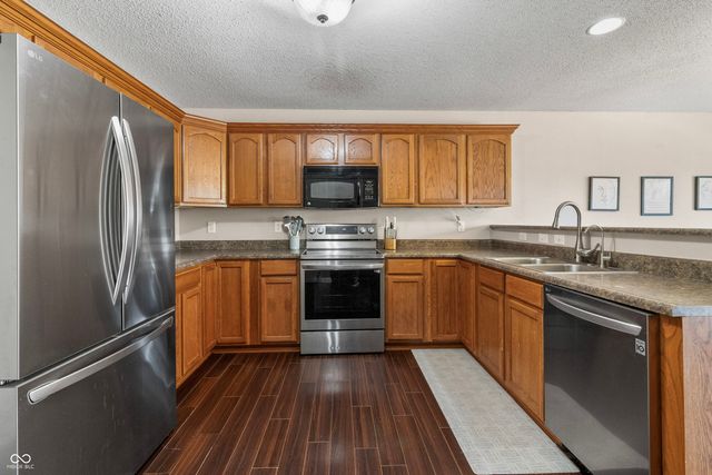 5227 Choctaw Ridge Way, Indianapolis, IN 46239