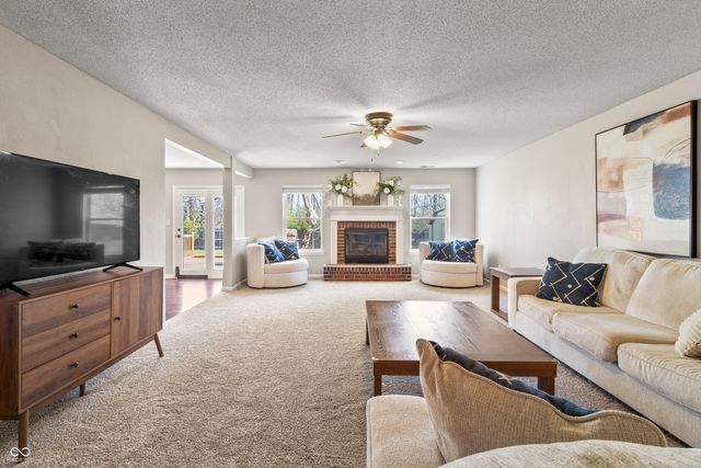 5227 Choctaw Ridge Way, Indianapolis, IN 46239