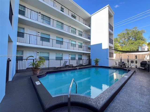 611 NE 14th Ave 202, Fort Lauderdale, FL 33304