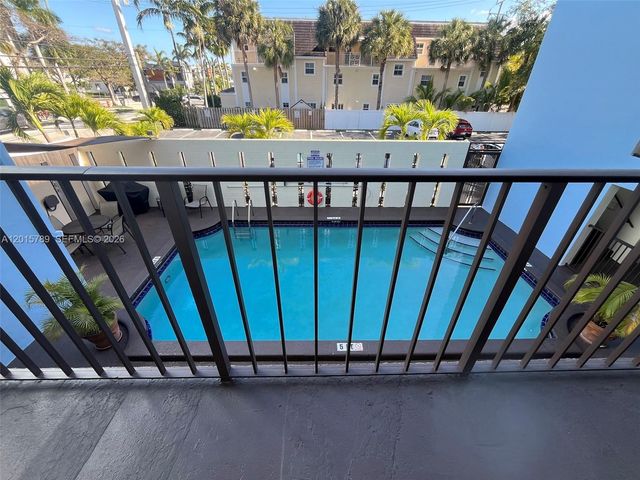 611 NE 14th Ave 202, Fort Lauderdale, FL 33304