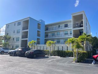 611 NE 14th Ave 202, Fort Lauderdale, FL 33304