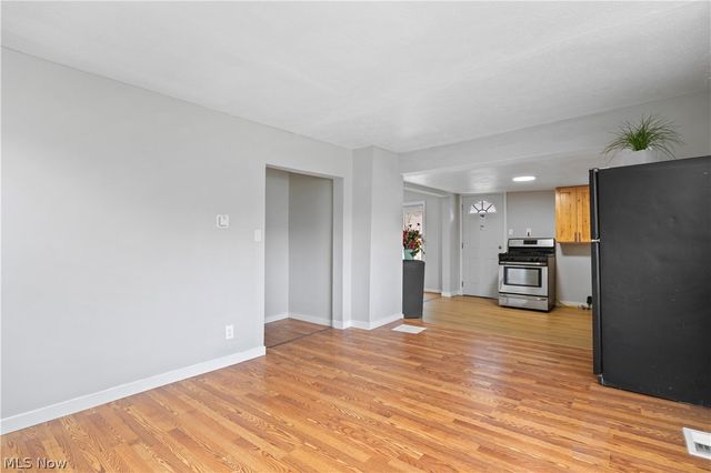 7540 State Road, Parma, OH 44134