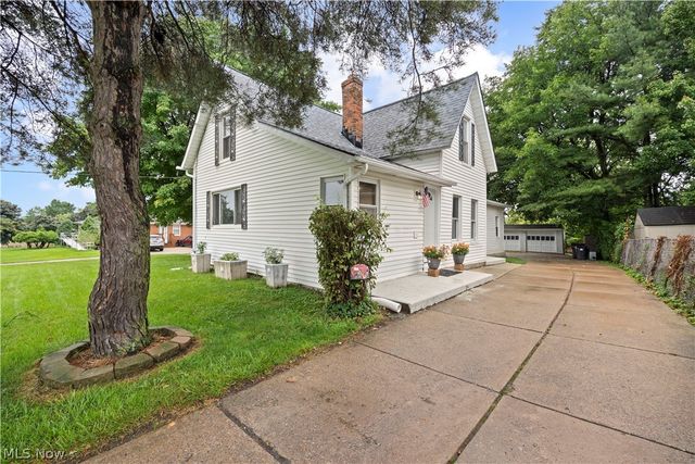 7540 State Road, Parma, OH 44134