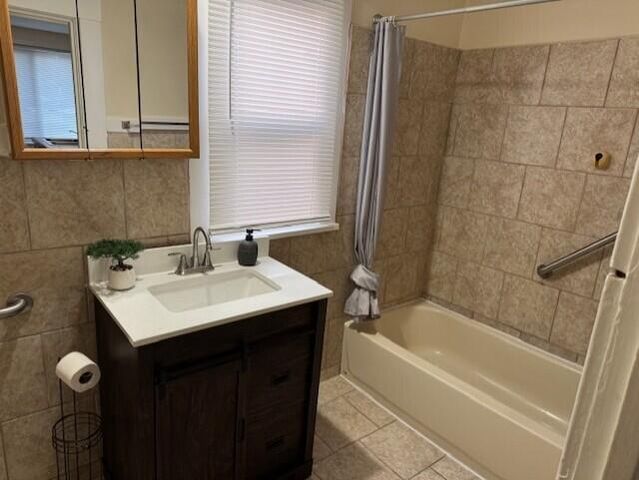 2003 53rd STREET, Kenosha, WI 53140