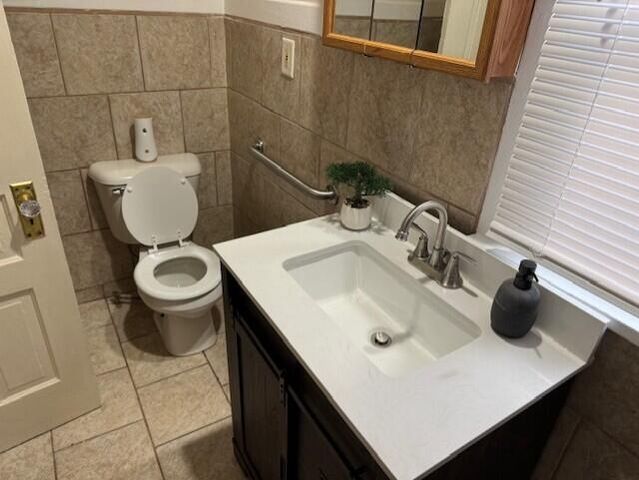 2003 53rd STREET, Kenosha, WI 53140