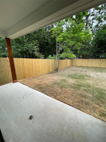 524 W Florence Street, Denison, TX 75020