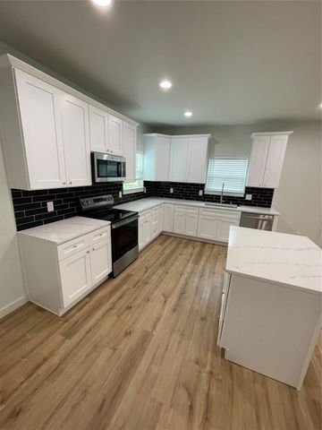 524 W Florence Street, Denison, TX 75020