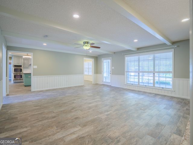 4710 Summerfield Drive, Hahira, GA 31632