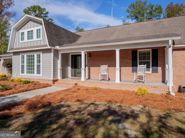 4710 Summerfield Drive, Hahira, GA 31632