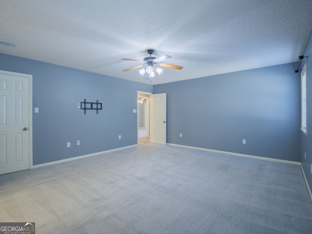 4710 Summerfield Drive, Hahira, GA 31632