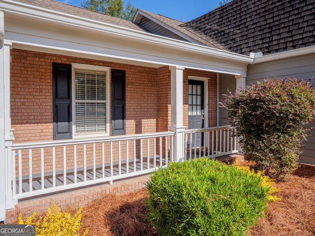 4710 Summerfield Drive, Hahira, GA 31632