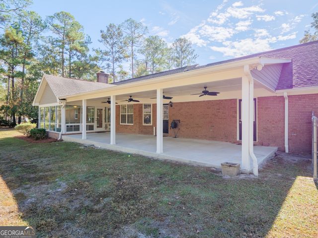4710 Summerfield Drive, Hahira, GA 31632