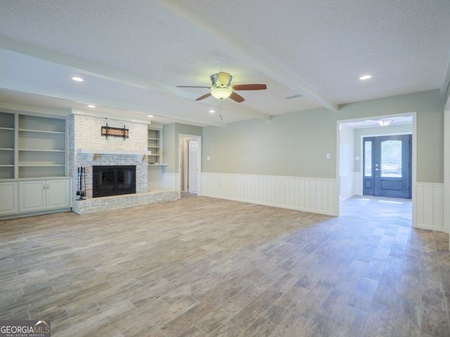 4710 Summerfield Drive, Hahira, GA 31632