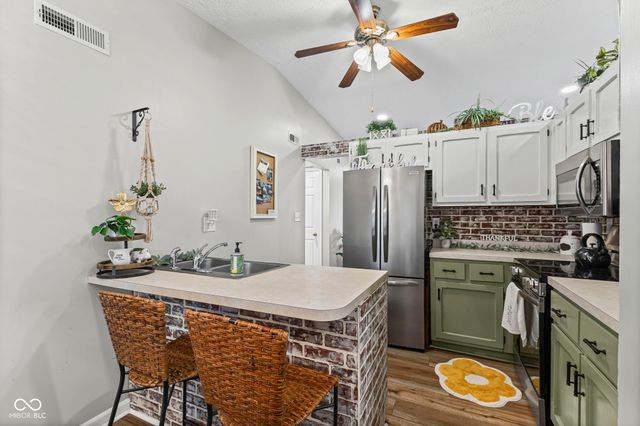 8124 Sheroak Court, Indianapolis, IN 46227